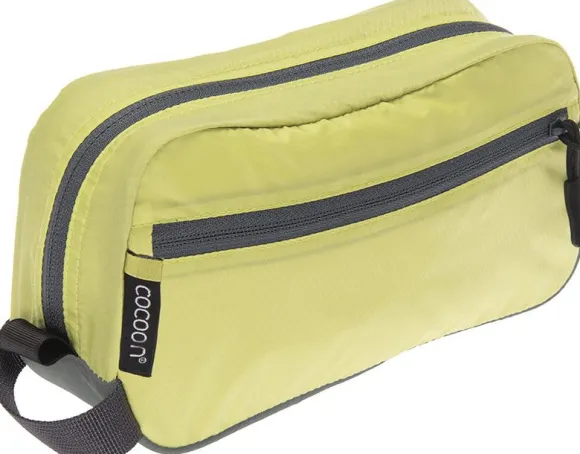 Cocoon On-the-go Toiletry Kit light