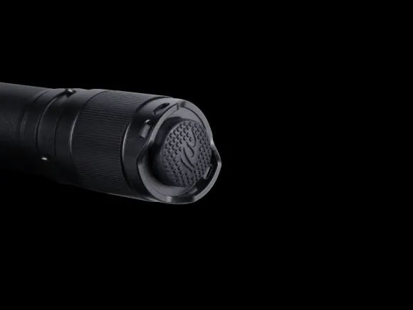 Fenix E20 V2.0 LED Taschenlampe