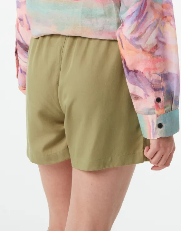 Picture Milou Shorts Women