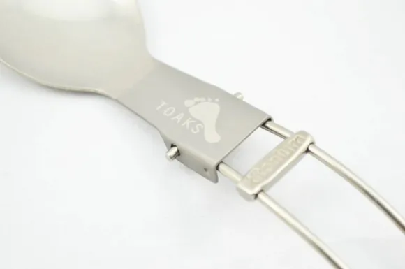 TOAKS Titanium Folding Spork
